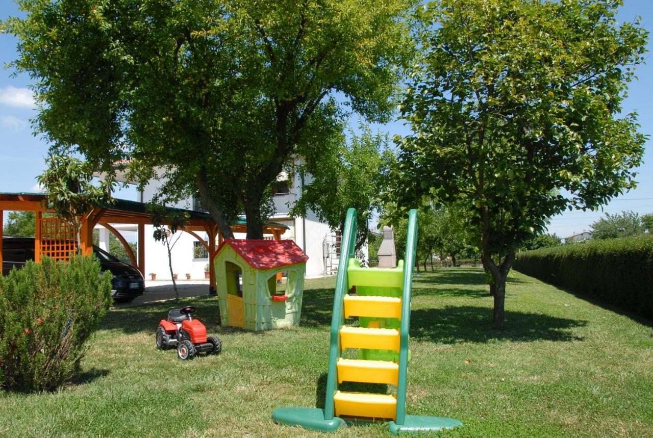 Agriturismo Il Melograno Tessera Exteriér fotografie